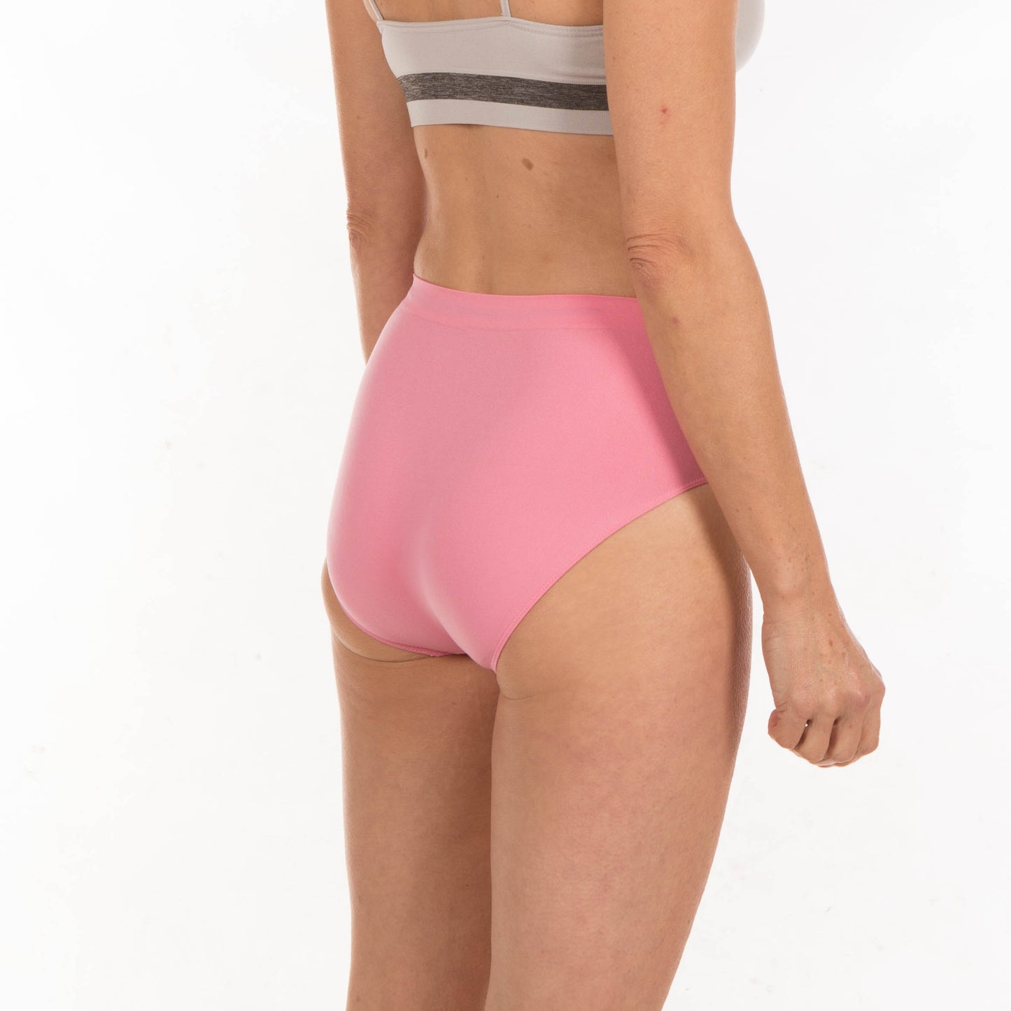 Set 5 Ladies Pink Wicking Microfibre G3 Knickers. Cool & Breathable Underwear. Ideal for Sports. Also Comfortable every day wear. M, L, XL