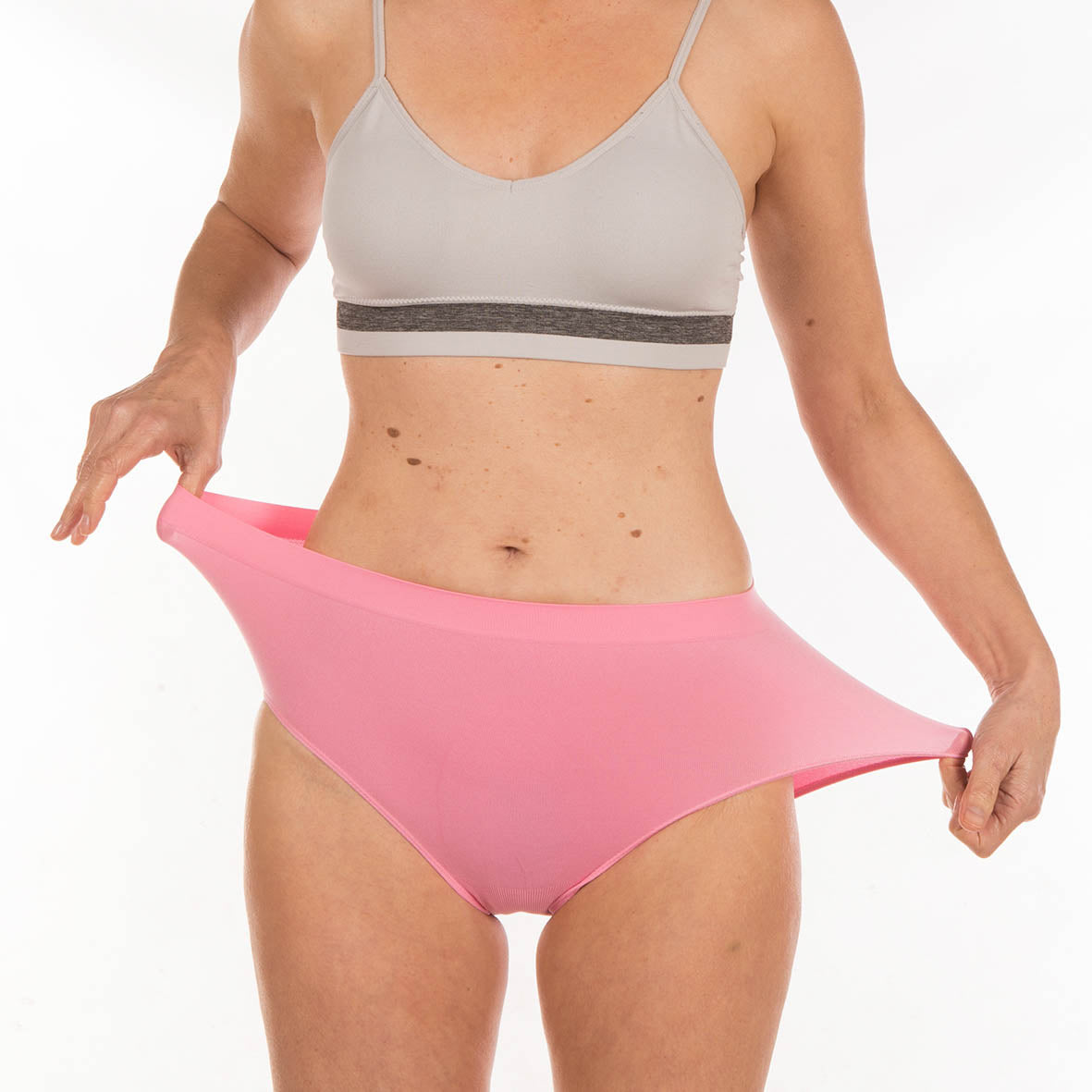 Set 5 Ladies Pink Wicking Microfibre G3 Knickers. Cool & Breathable Underwear. Ideal for Sports. Also Comfortable every day wear. M, L, XL